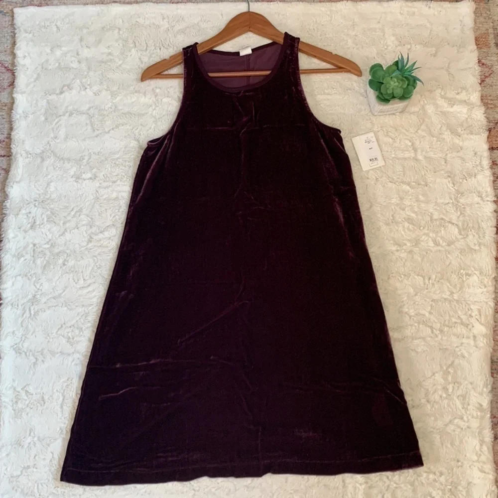 nwt gorgeous